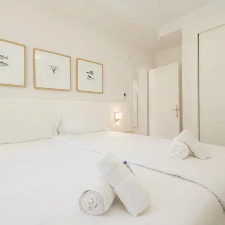Cozy With Terrace And Access To The Beach, In Elviria, East Apartment Marbella