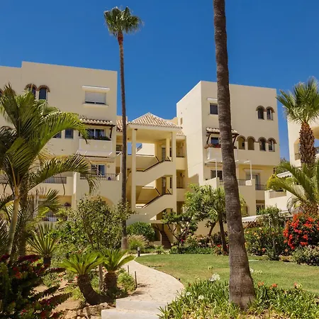 Cozy With Terrace And Access To The Beach, In Elviria, East Appartamento Marbella