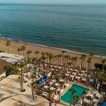 Cozy With Terrace And Access To The Beach, In Elviria, East ماربيا