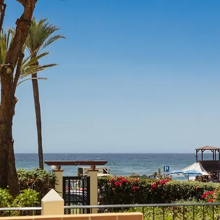 شقة Cozy With Terrace And Access To The Beach, In Elviria, East