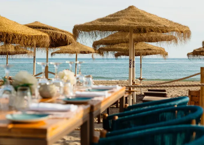 Cozy With Terrace And Access To The Beach, In Elviria, East Apartament *