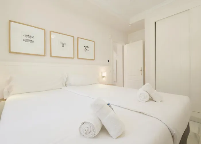 Cozy With Terrace And Access To The Beach, In Elviria, East Apartament Marbella